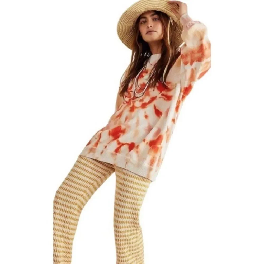 NWT FREE PEOPLE COSMOS TIE DYE PULLOVER OVERSIZED SWEATSHIRT
